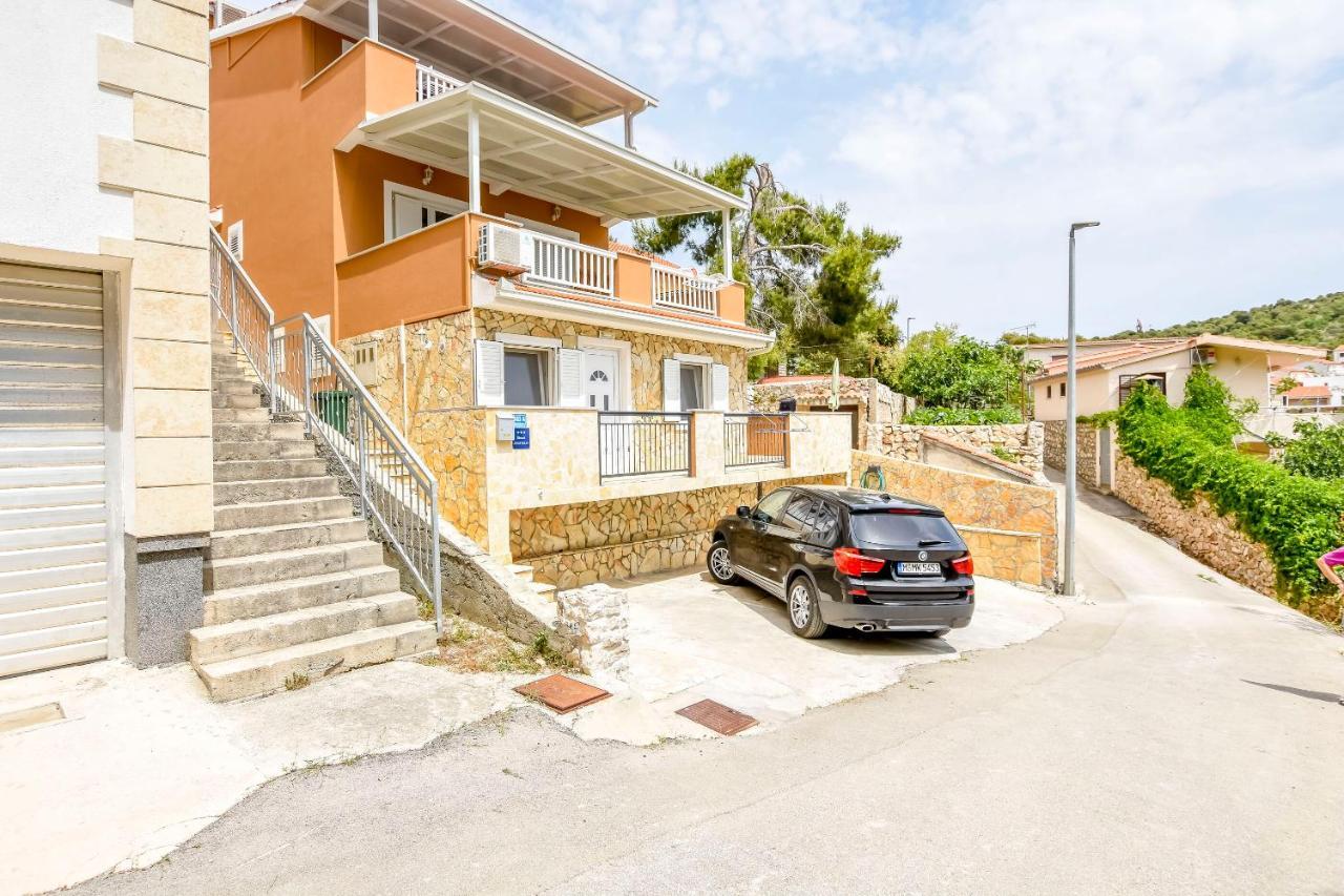 Apartments Ive I Maja Razanj Exterior photo