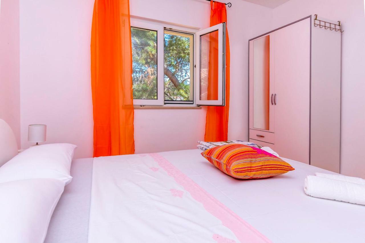 Apartments Ive I Maja Razanj Exterior photo
